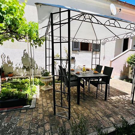 V&V Apartment 普拉 外观 照片